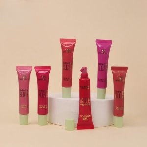 لیپ‌گلاس رنگیwardabeauty